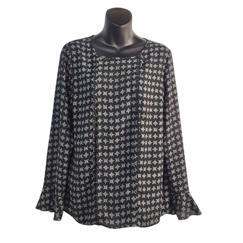 Liz Claiborne Women's Black Geometric Print Round Neck Bell Cuffs Blouse Sz M